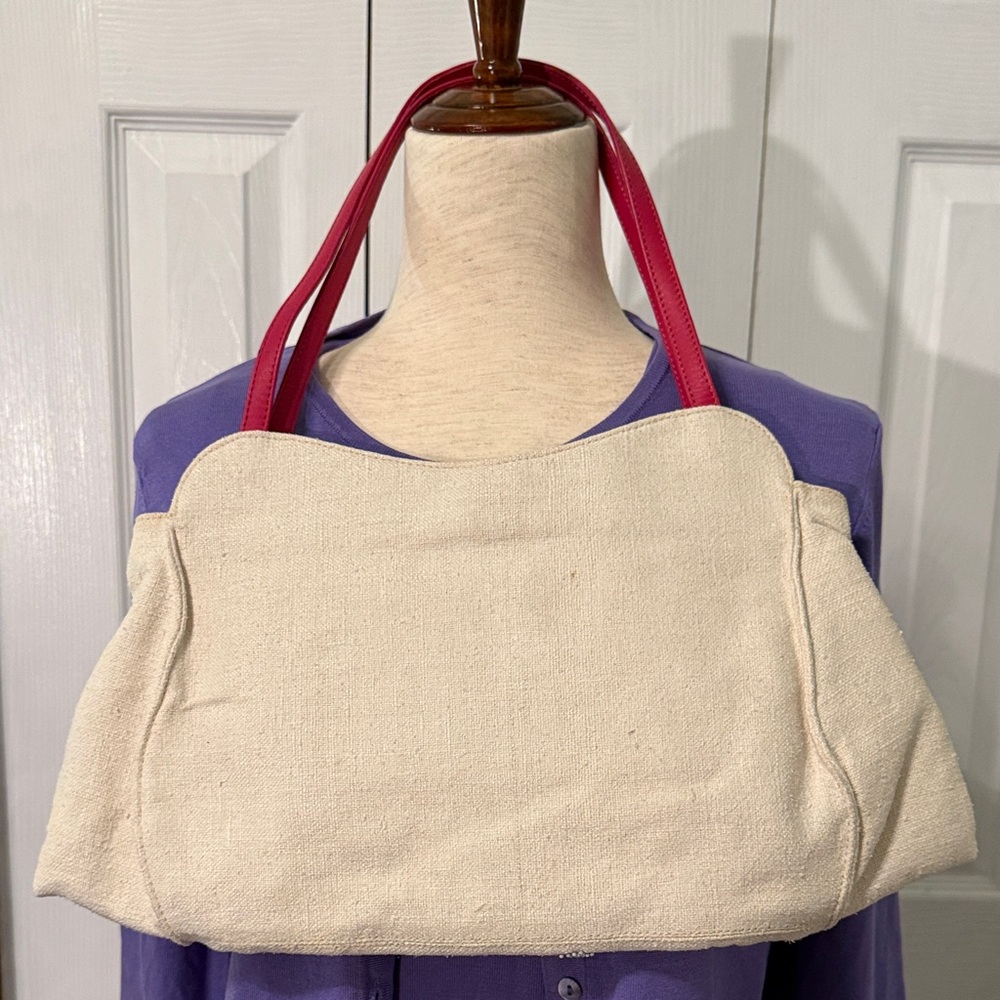 NWT ETRO Milano Floral Embroidered Cream and Red Women's Shoulder Bag - Picture 6 of 11
